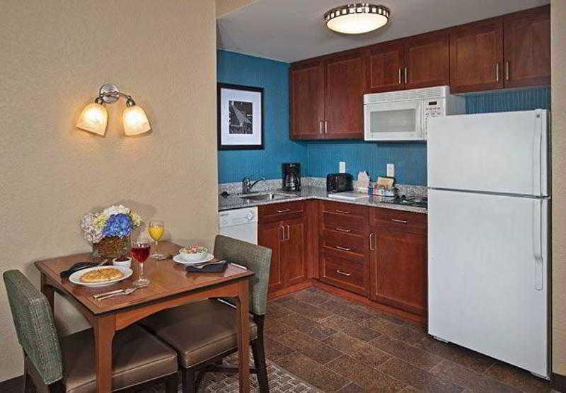 Residence Inn By Marriott Baltimore Downtown/ Inner Harbor מראה חיצוני תמונה