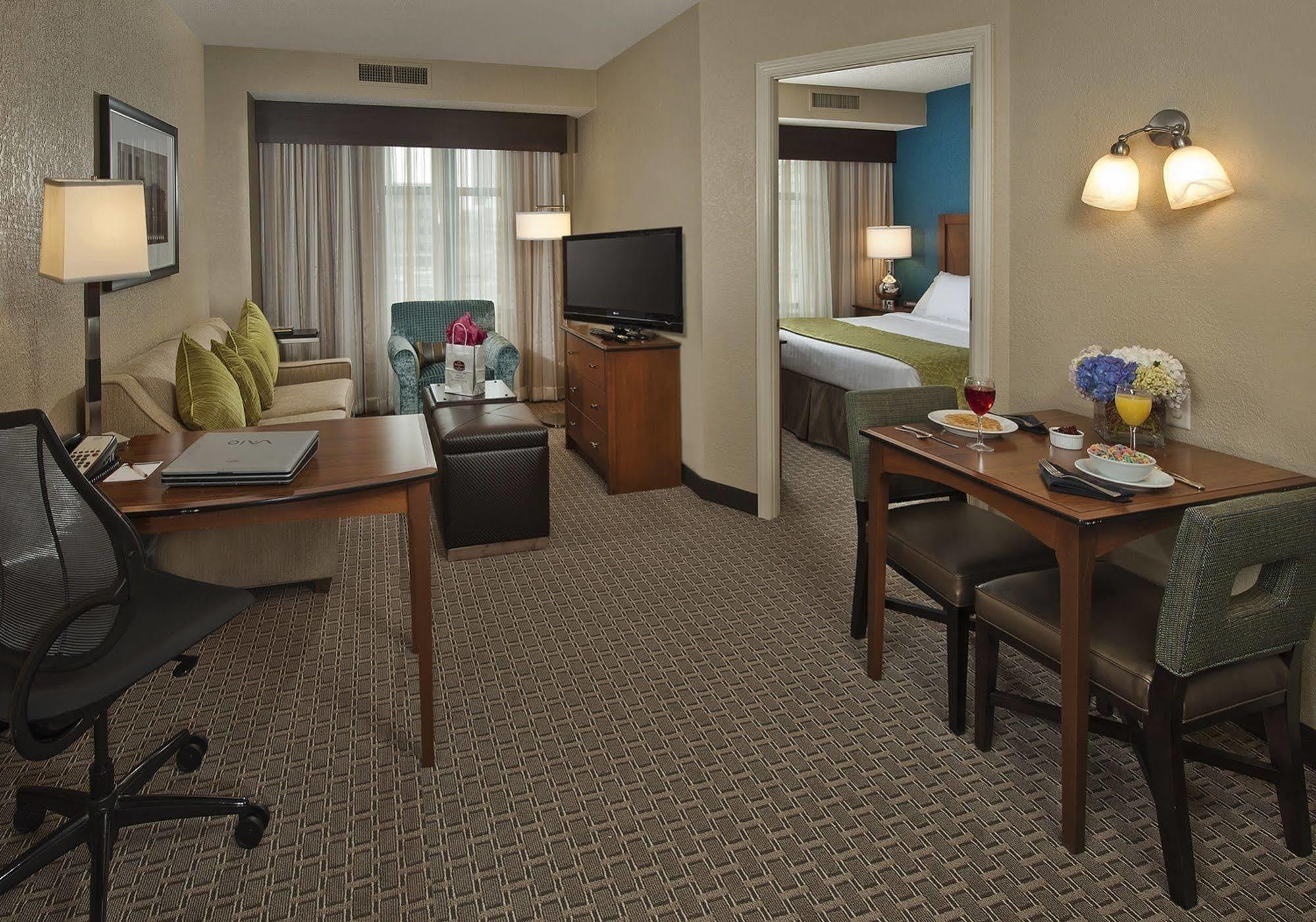 Residence Inn By Marriott Baltimore Downtown/ Inner Harbor מראה חיצוני תמונה