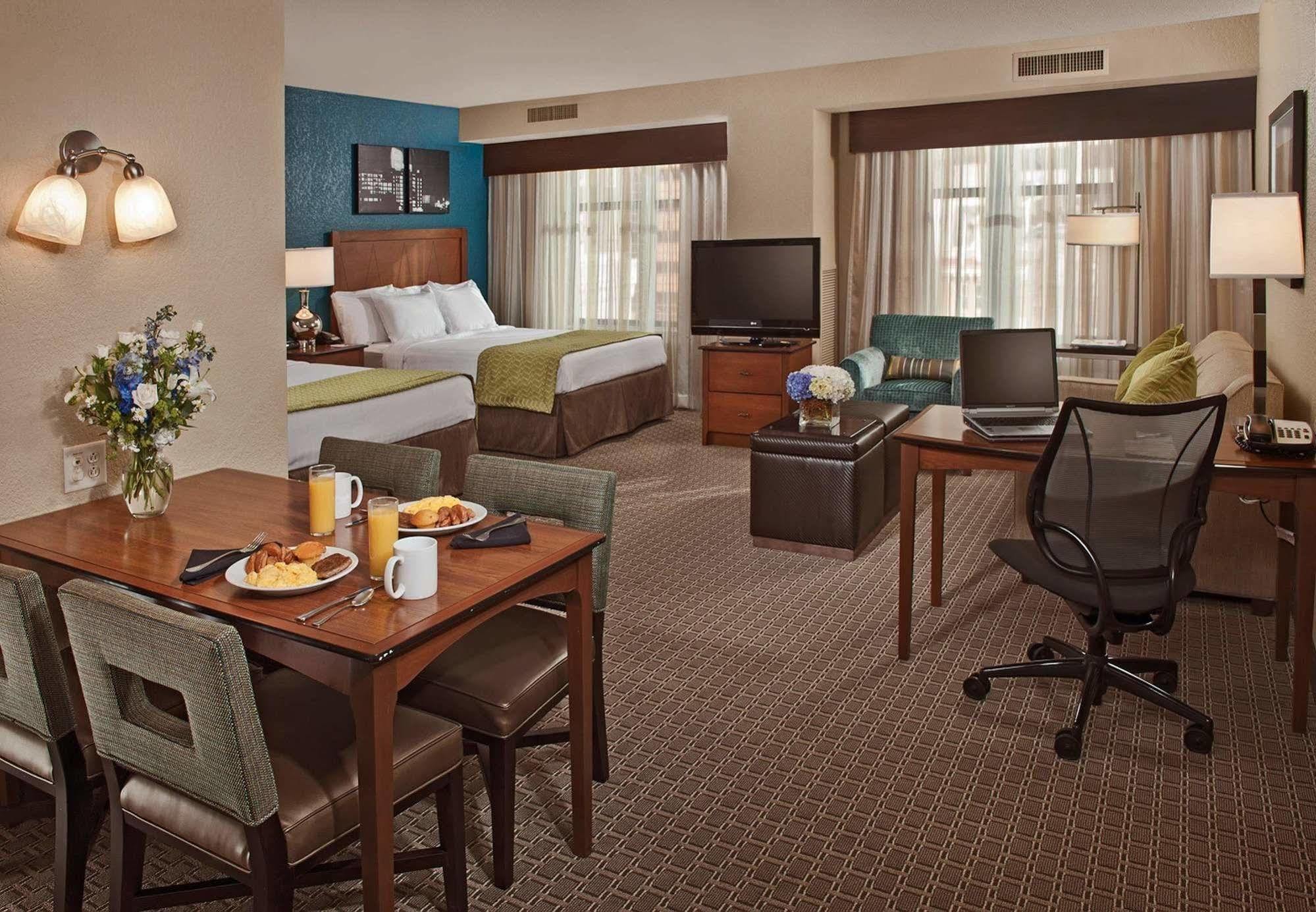 Residence Inn By Marriott Baltimore Downtown/ Inner Harbor מראה חיצוני תמונה